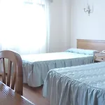 拉里酒店 酒店 西宜
