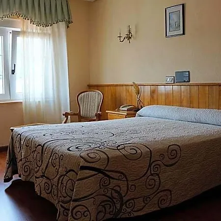 Hotel Larry